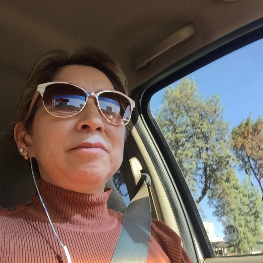 Meet your Posher, Graciela